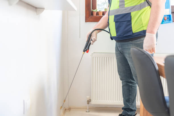 Best Best Pest Control Companies  in Des C, AR